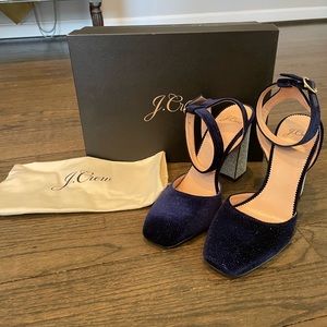 🆕 J. Crew Vicky Pump in Velvet with Glitter
